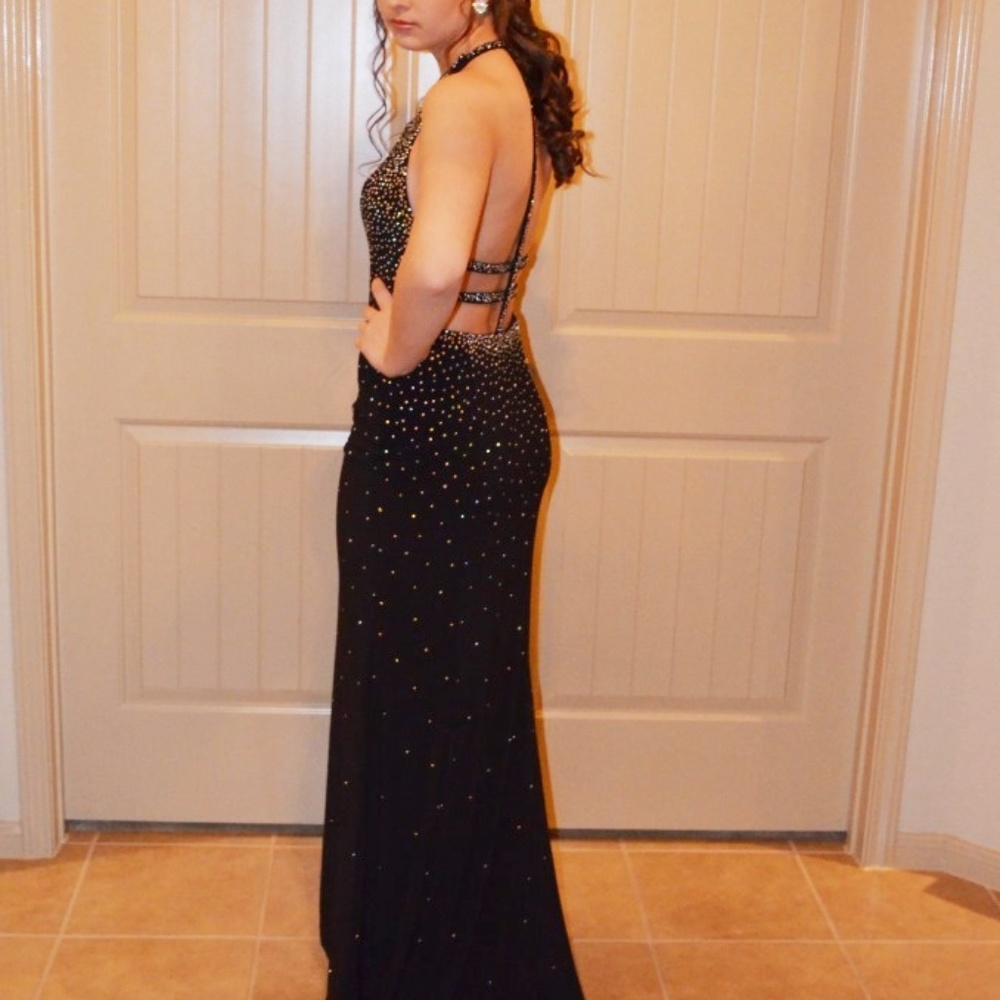 Prom Dress - Picture 2 of 4